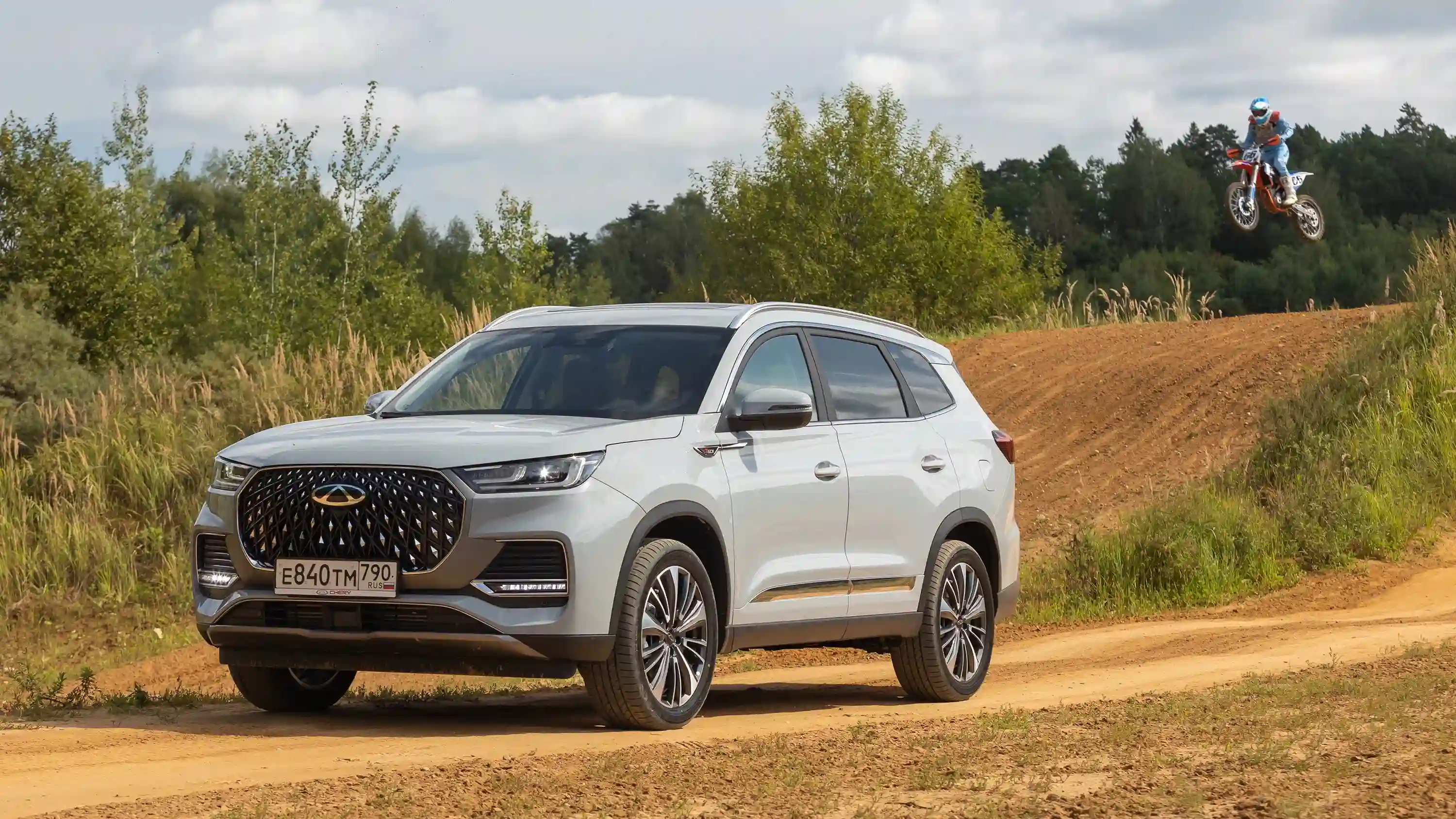 Новость EVOLUTE (Подробный тест EVOLUTE i‑SPACE: все плюсы и минусы доступного гибрида российской сборки)